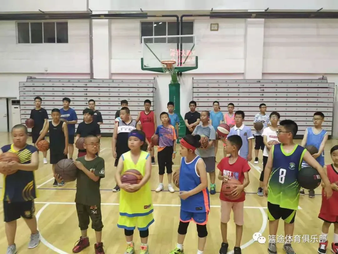 为什么篮球教练要重视球员的心态建设_0